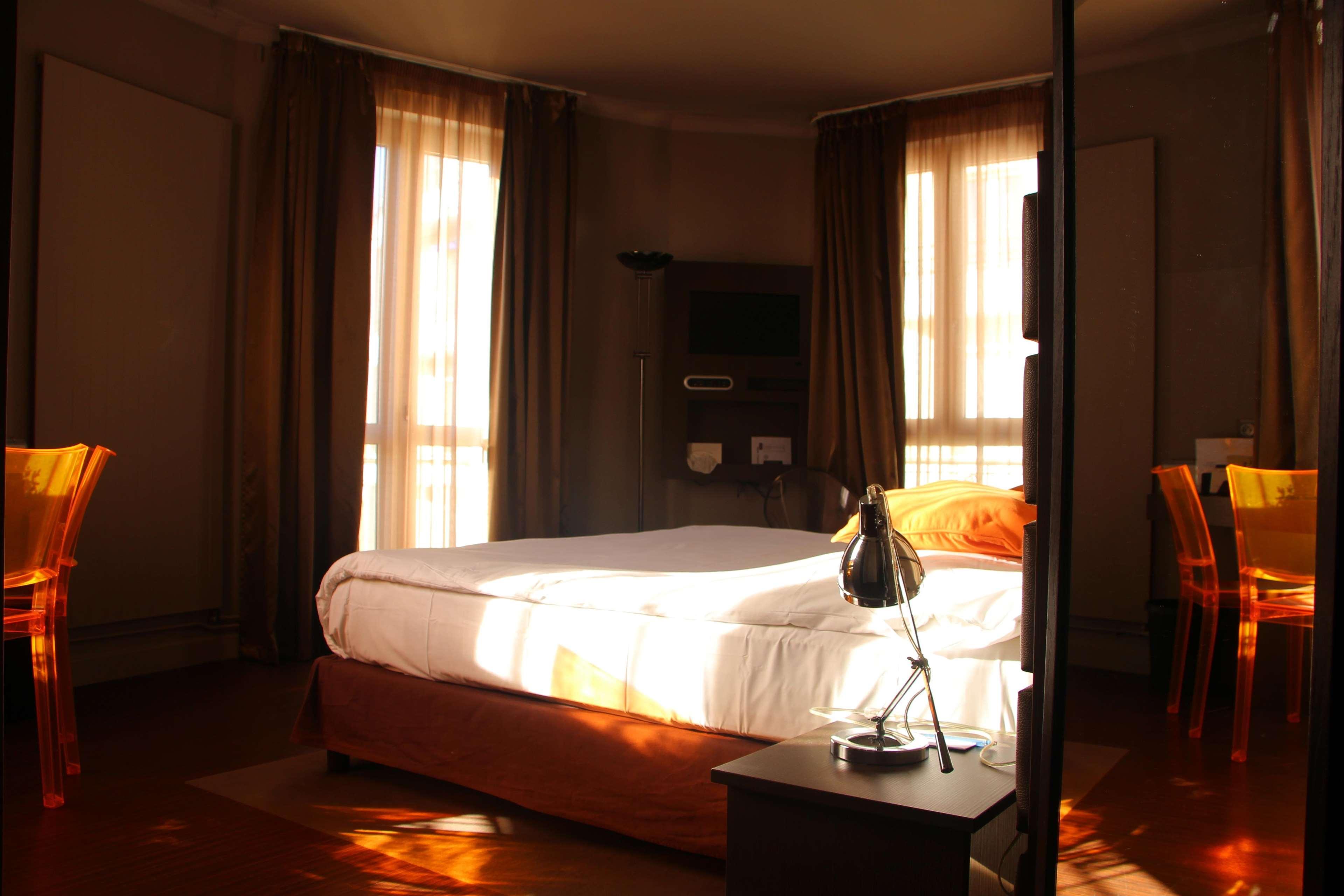 Kyriad Restaurant Centre Spa 비시 외부 사진